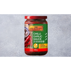 CHILI GARLIC SAUCE 368 G. (LKK)